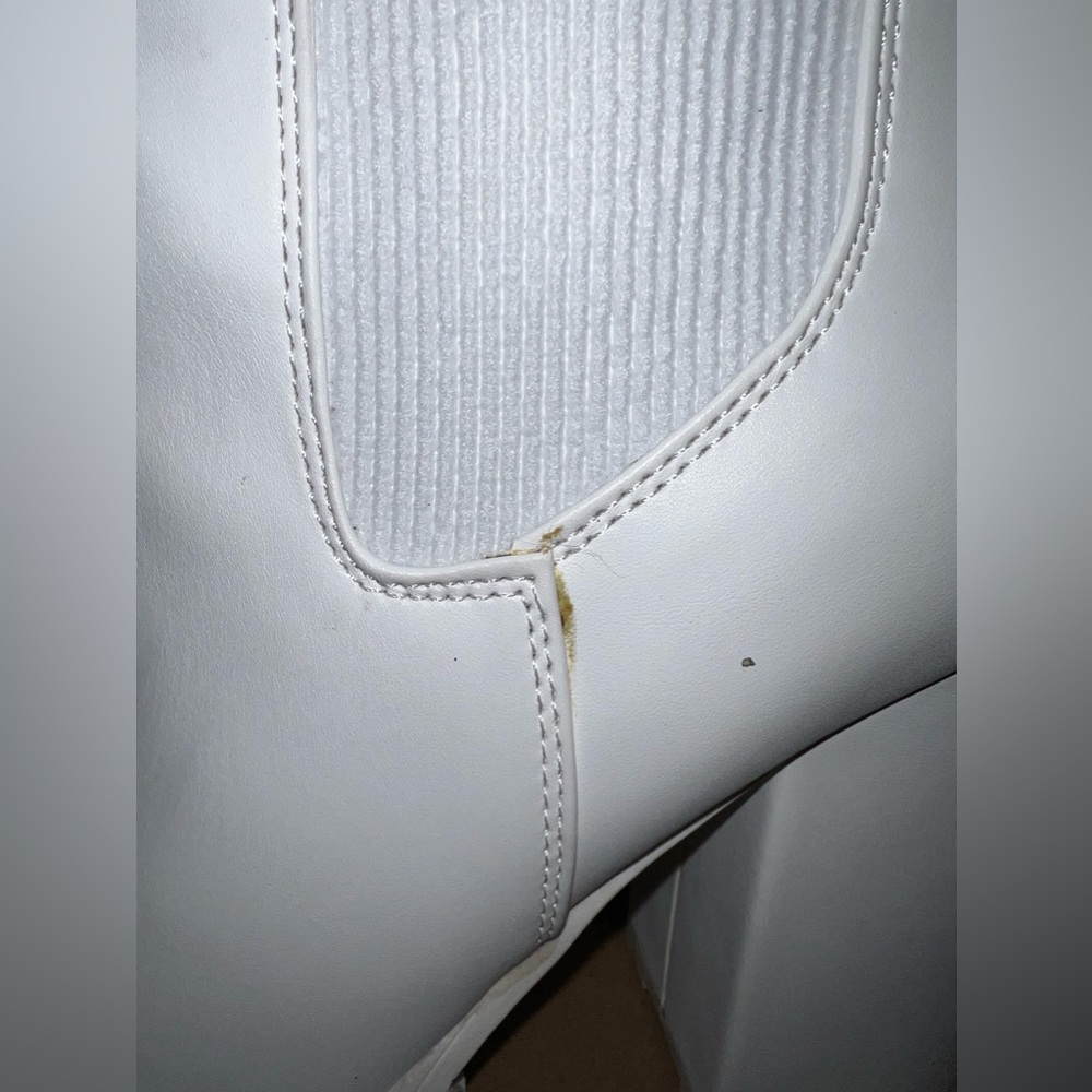 STEVE Madden Acquire White Heeled Boot - Picture 5 of 5
